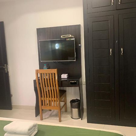Hotel Greenlife Kochi Exterior foto