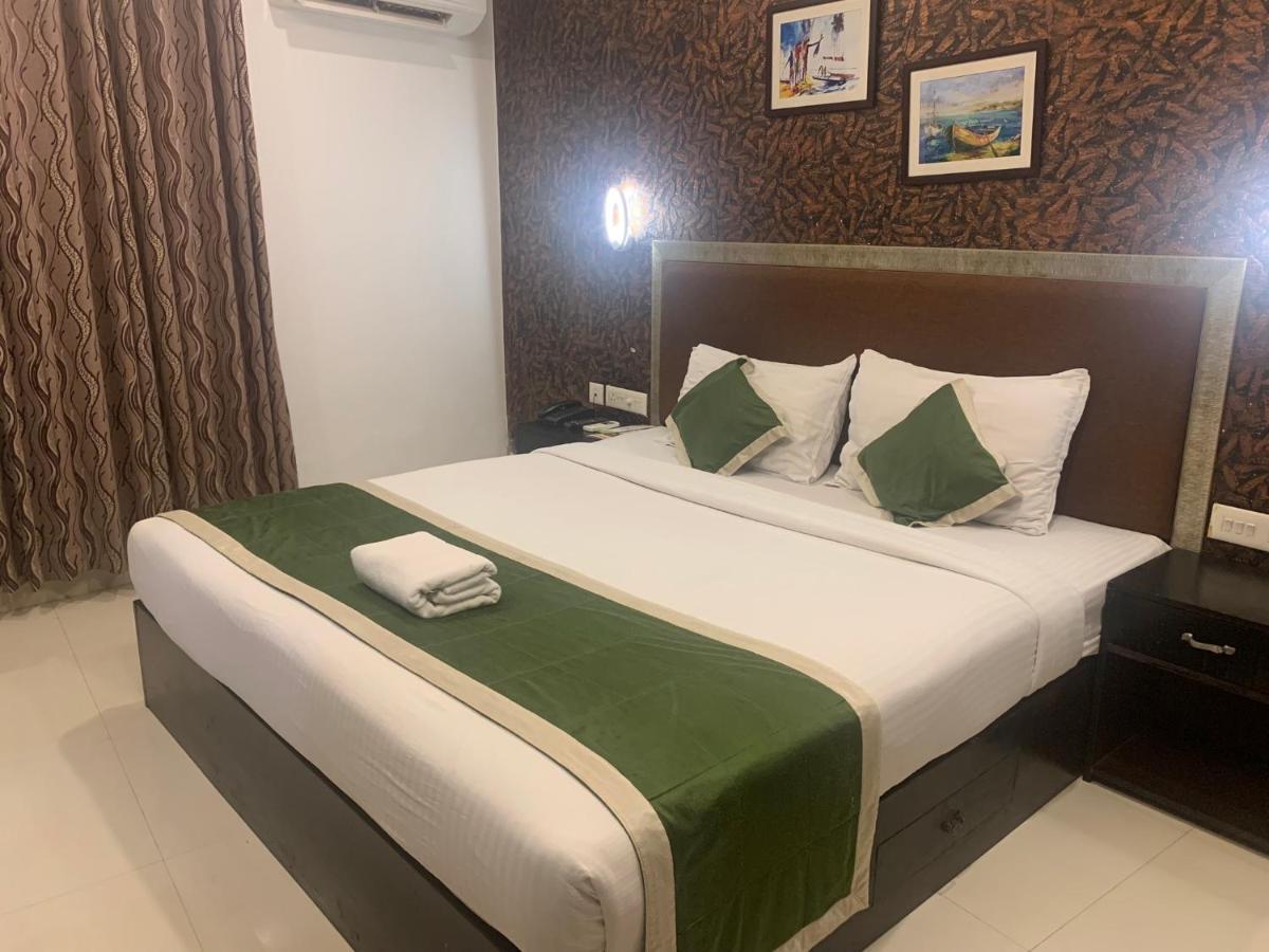 Hotel Greenlife Kochi Exterior foto